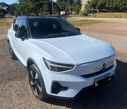 VOLVO XC40 P6 RECHARGE ELECTRIC PLUS VOLVO XC40 P6 RECHARGE ELECTRIC PLUS